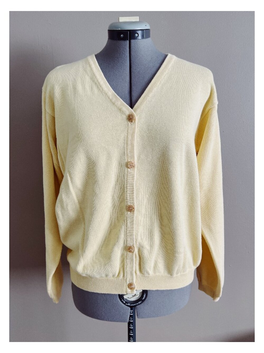 VTG LL Bean Sz M Yellow Cotton V Neck Cardigan